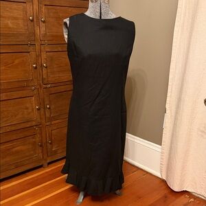 Chic Black Sleeveless Midi Dress